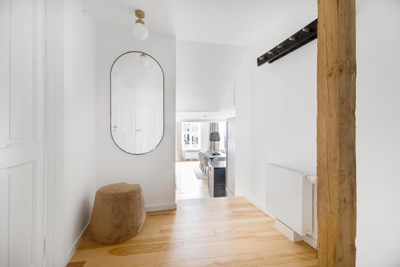 Sanders Regent - Chic Three-Bedroom Apartment Near Central Square コペンハーゲン エクステリア 写真